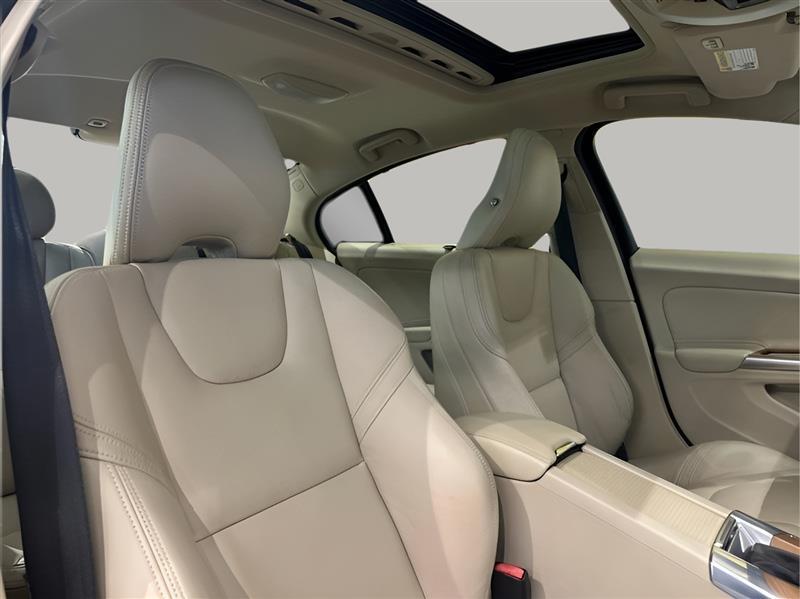 Volvo S60 T5 Inscription Platinum AWD 2016