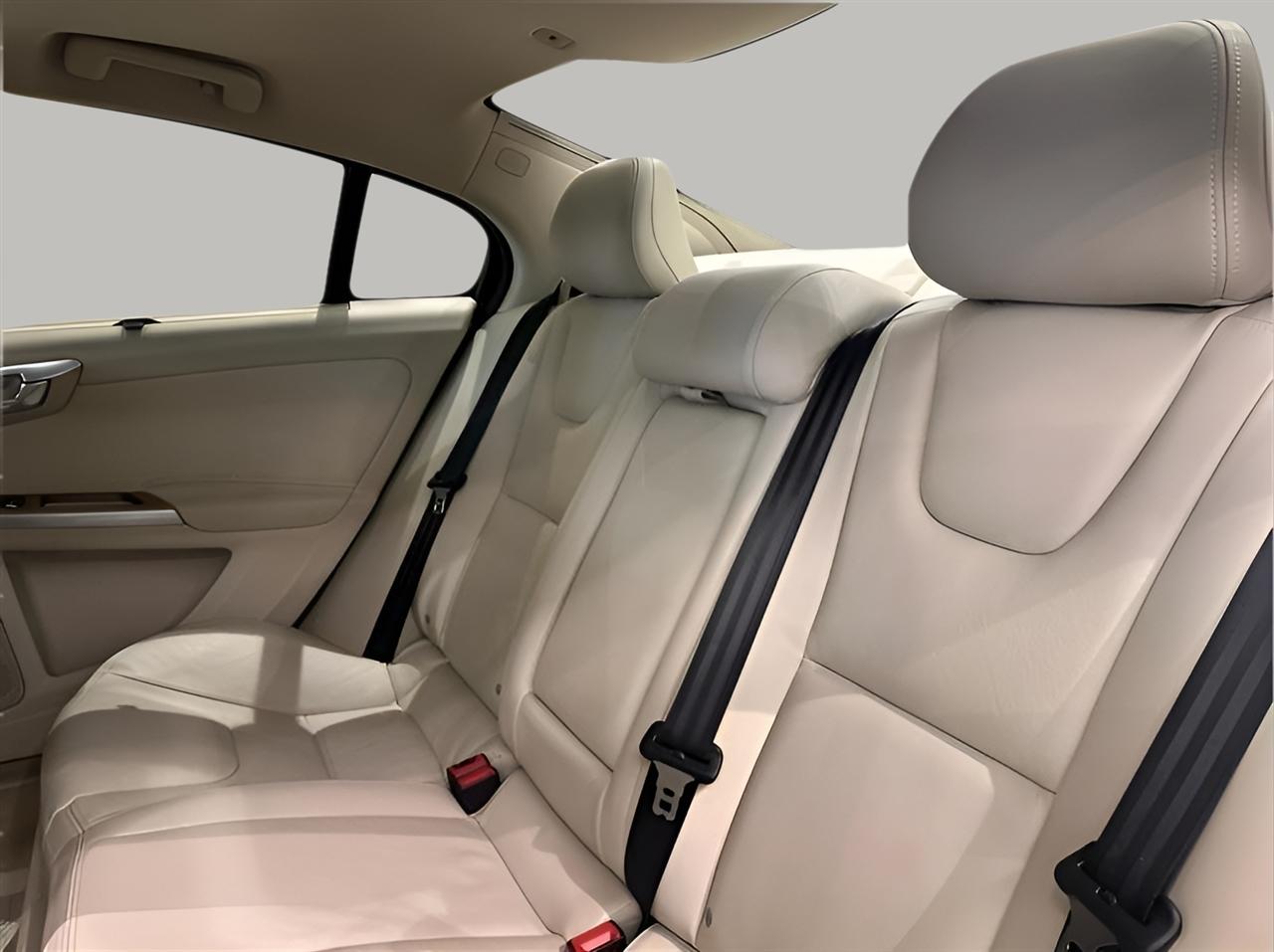 Volvo S60 T5 Inscription Platinum AWD 2016
