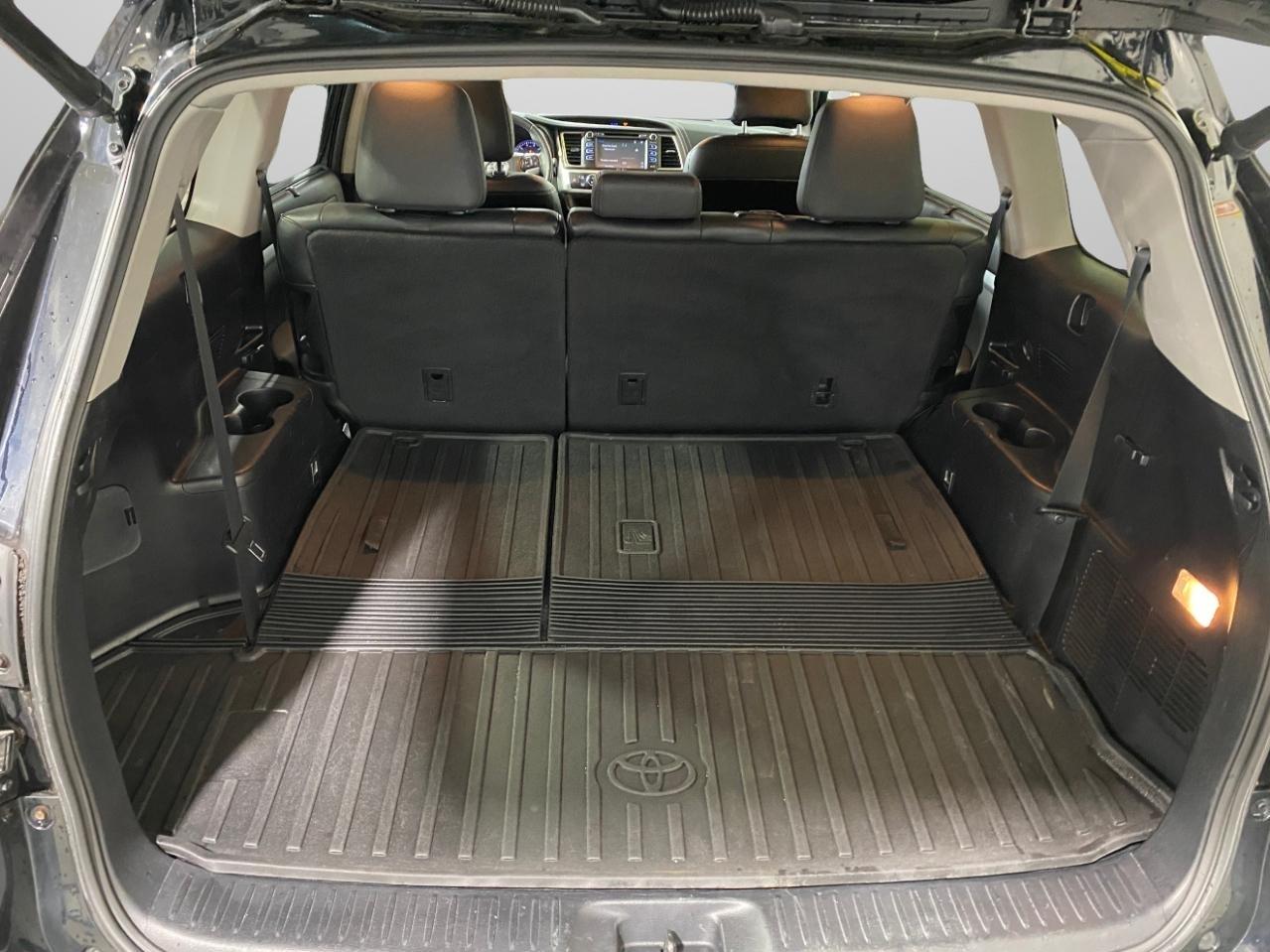 Toyota Highlander  2015