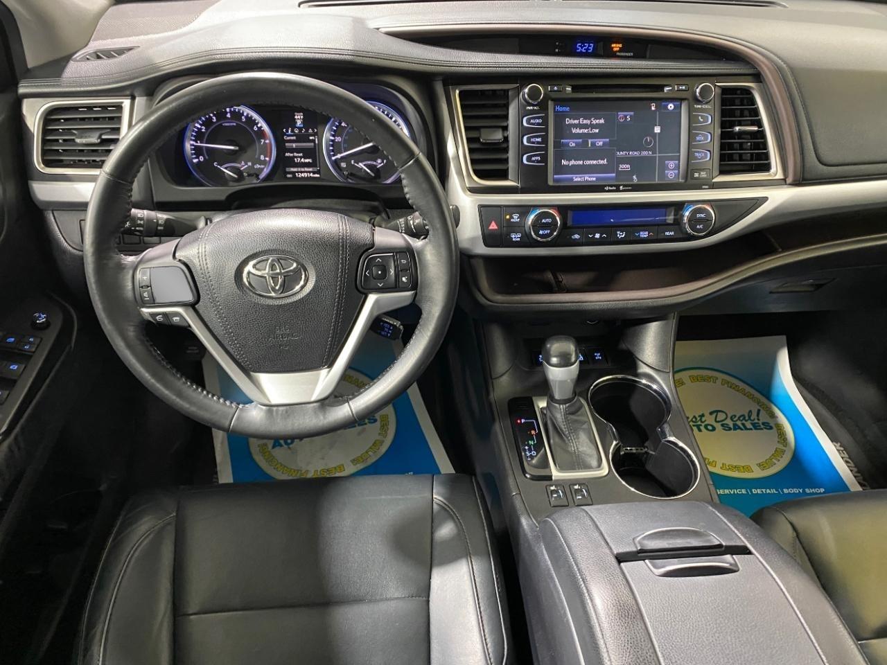 Toyota Highlander  2015