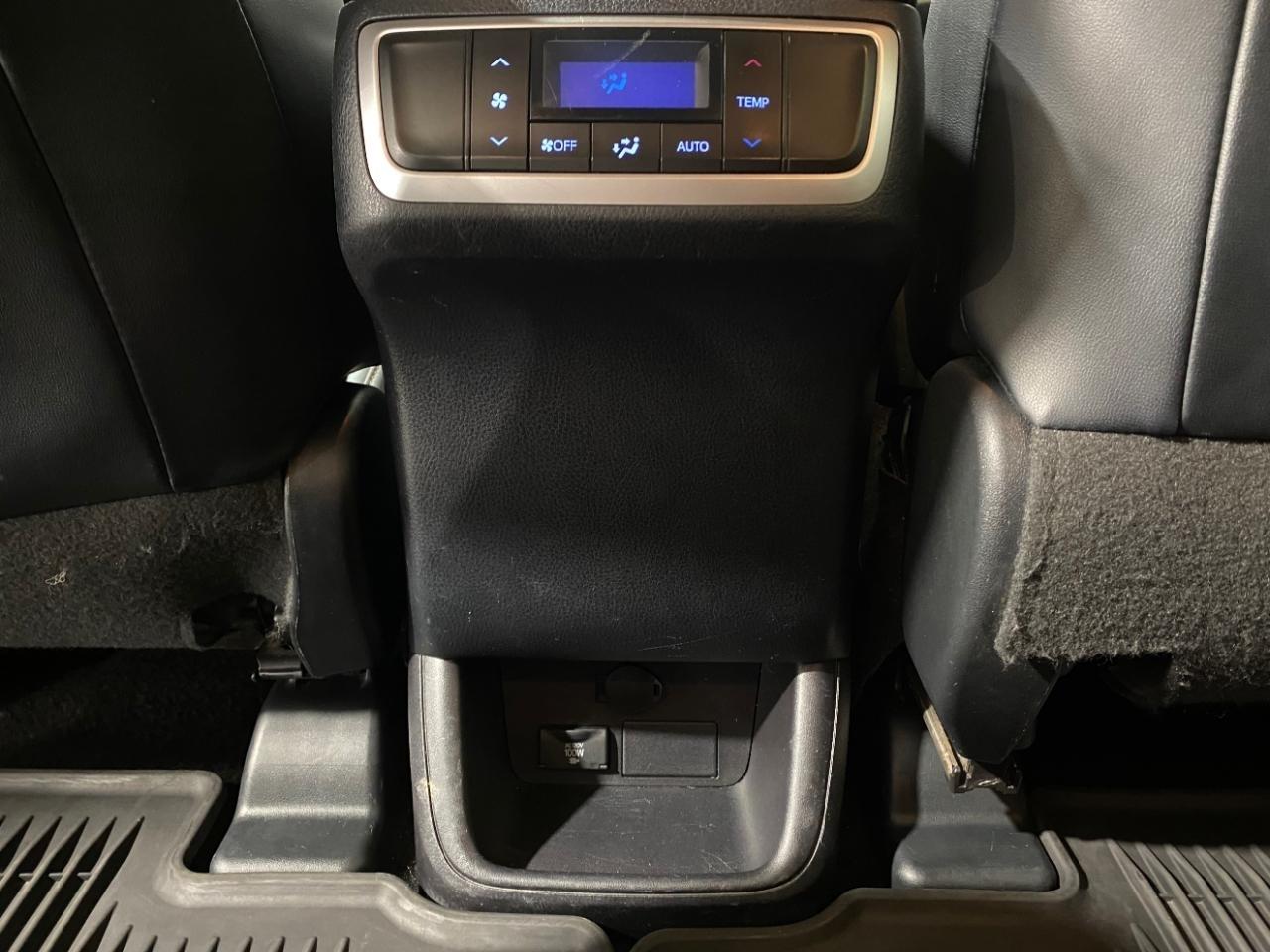 Toyota Highlander  2015