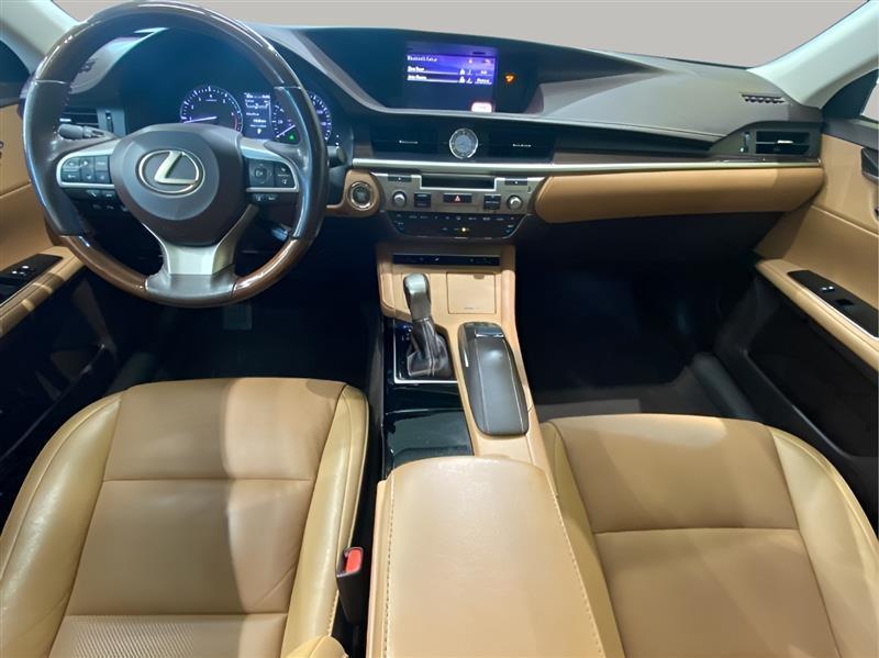 Lexus ES 350  2018