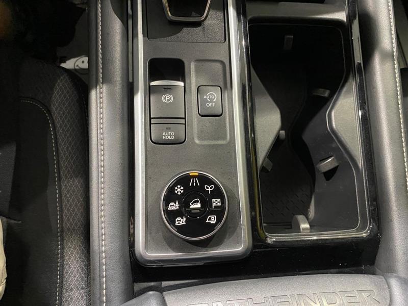 Nissan Pathfinder S 4WD 2022