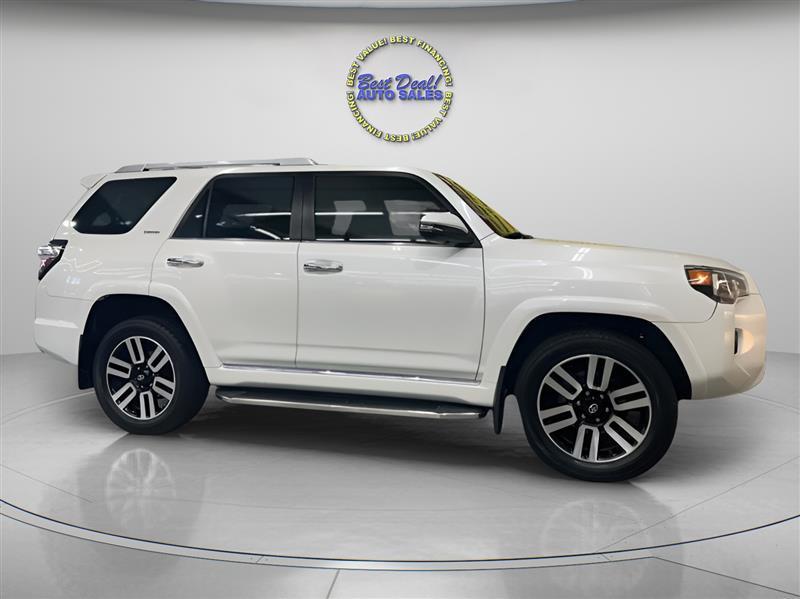 Toyota 4Runner Limited 4WD V6 2016
