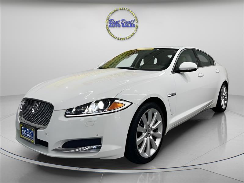 Jaguar XF-Series XF 3.0L V6 SC AWD 2013