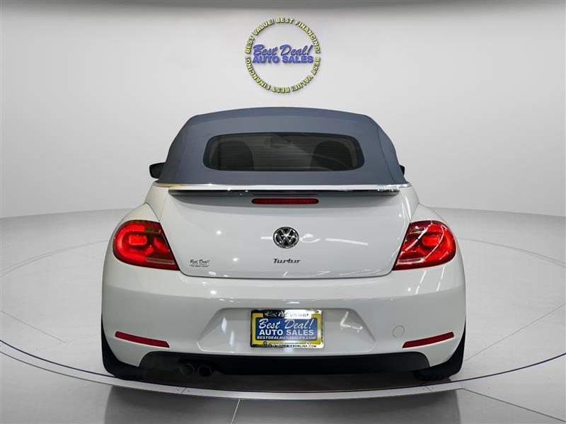 Volkswagen Beetle  2016