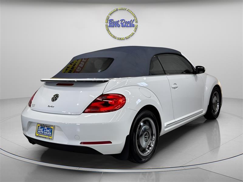 Volkswagen Beetle  2016