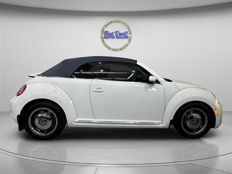 Volkswagen Beetle  2016