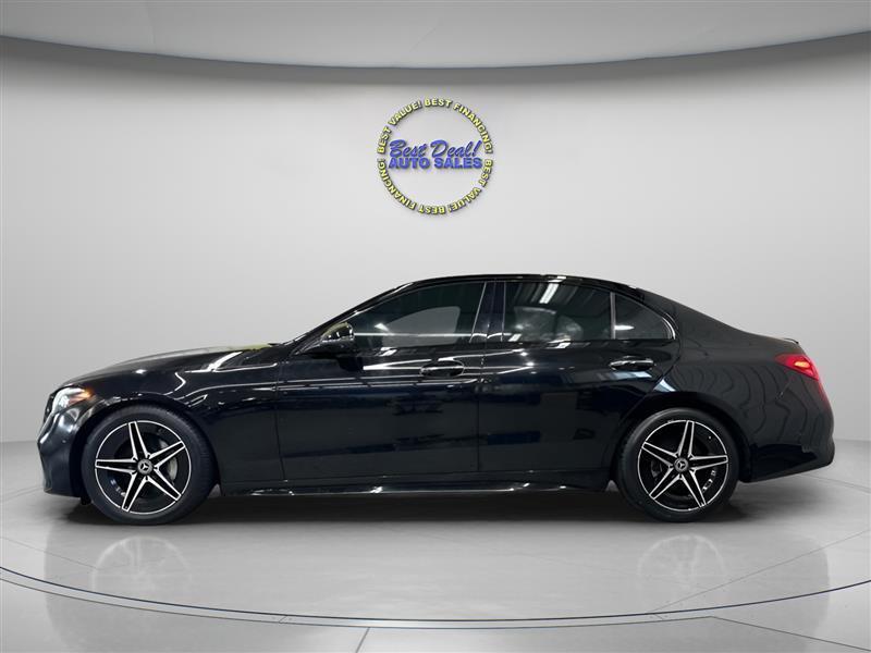 Mercedes-Benz C-Class C300 4MATIC Sedan 2022