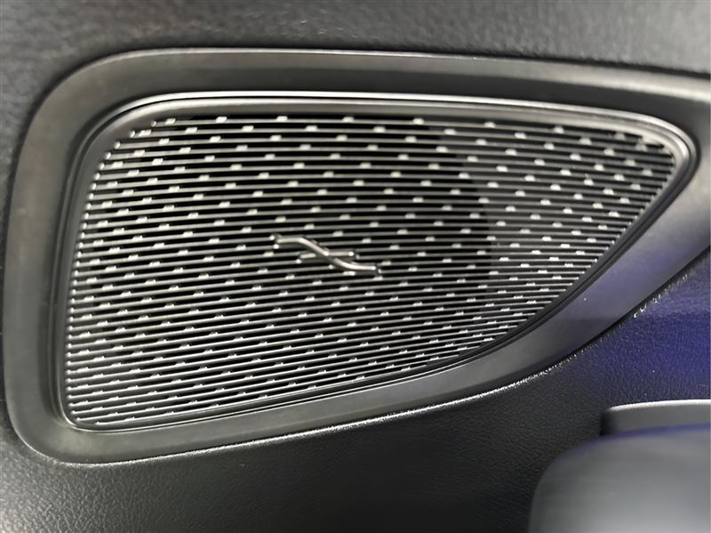 Mercedes-Benz C-Class C300 4MATIC Sedan 2022