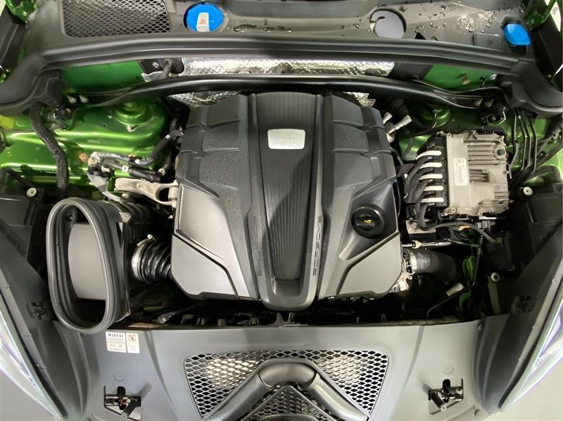 Porsche Macan GTS 2020