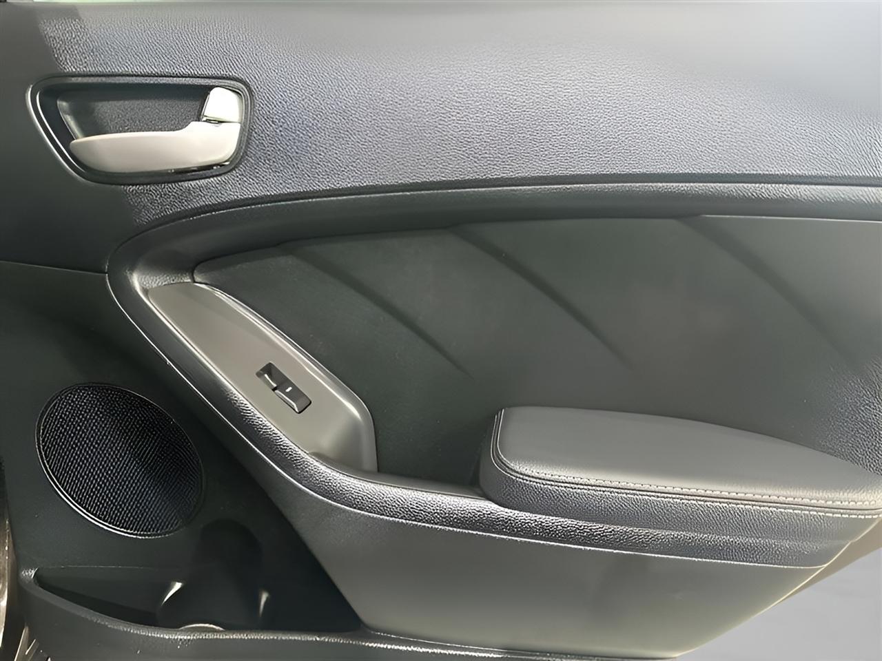 Kia Forte LX 6A 2018