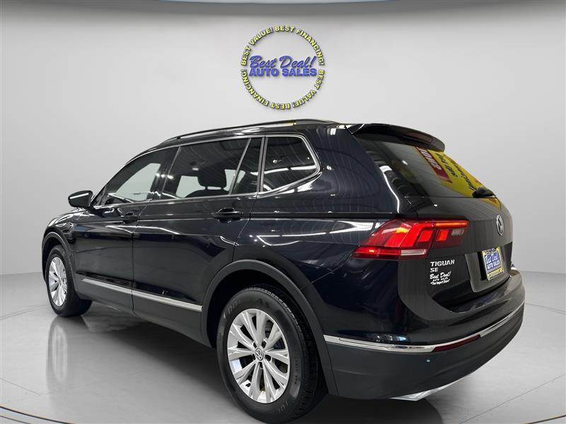 Volkswagen Tiguan SE 2018