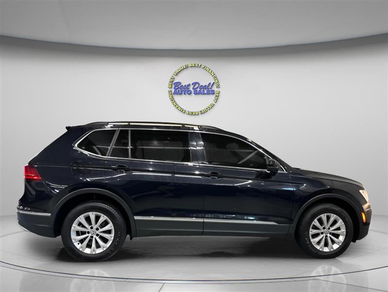 Volkswagen Tiguan SE 2018
