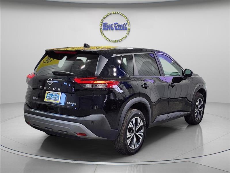 Nissan Rogue  2022