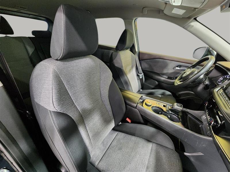 Nissan Rogue  2022
