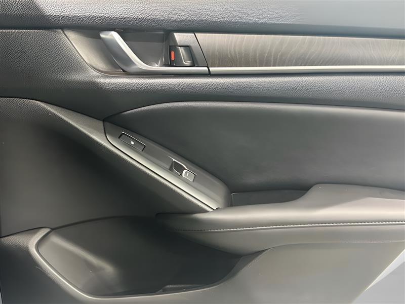 Honda Accord Touring 2.0T 2021
