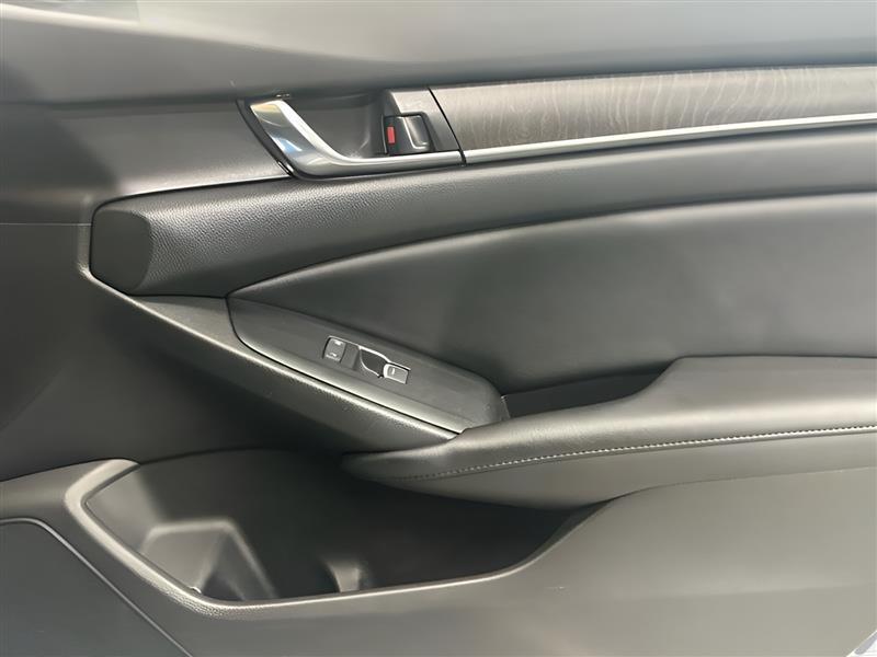 Honda Accord Touring 2.0T 2021
