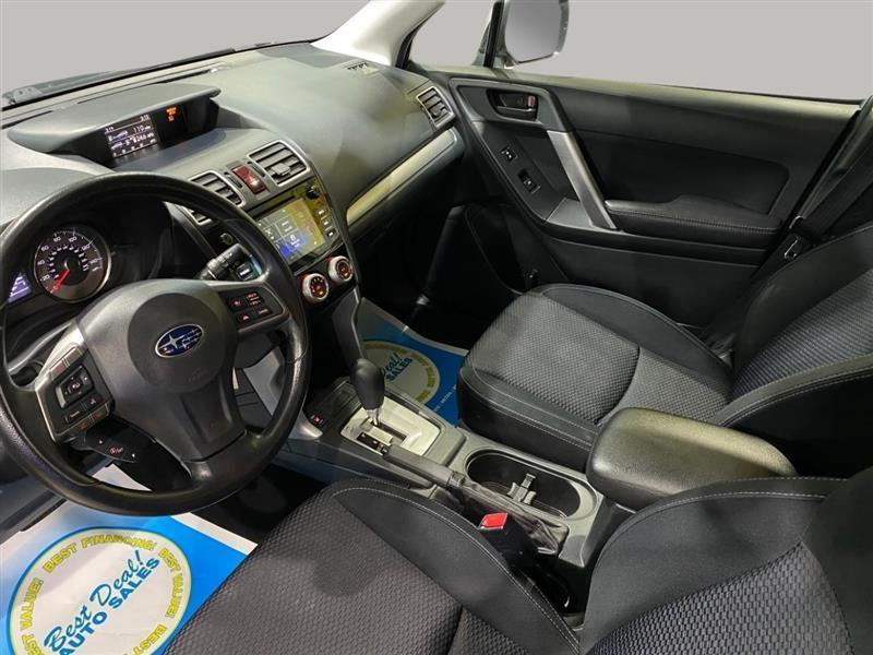 Subaru Forester 2.5i Premium PZEV CVT 2016