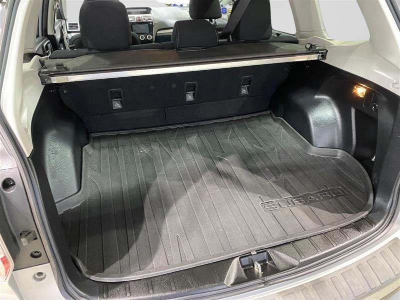 Subaru Forester 2.5i Premium PZEV CVT 2016