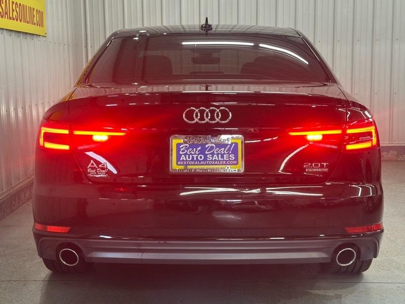 Audi A4 2.0T Premium Plus quattro Sedan 2017