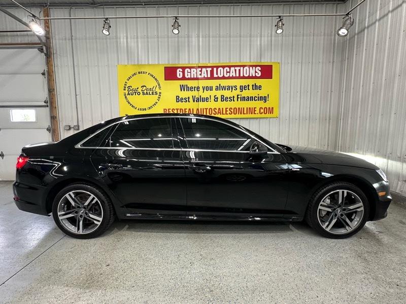 Audi A4 2.0T Premium Plus quattro Sedan 2017