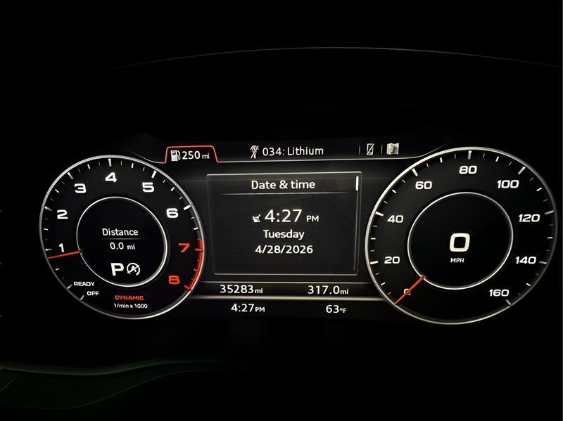 Audi A4 2.0T Premium Plus quattro Sedan 2017