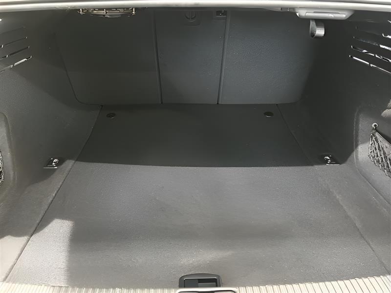 Audi A4 2.0T Premium Plus quattro Sedan 2017