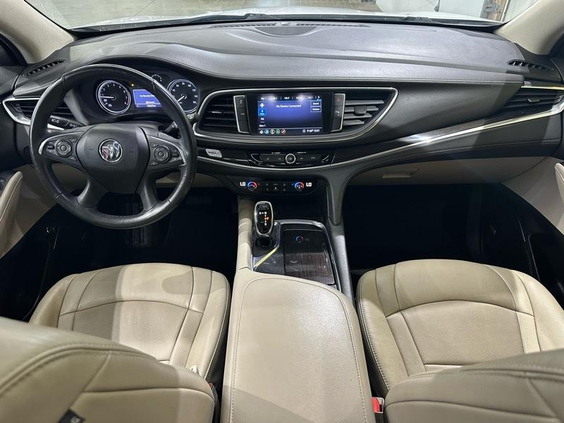 Buick Enclave Essence AWD 2020