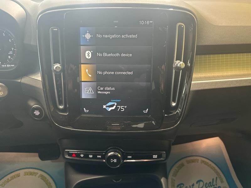 Volvo XC40 T5 Momentum AWD 2022