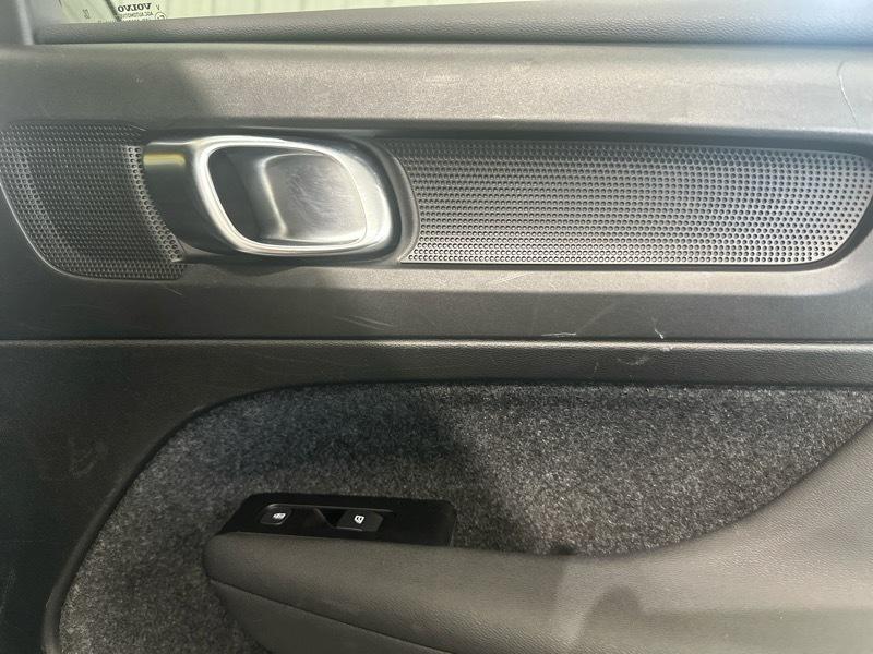 Volvo XC40 T5 Momentum AWD 2022