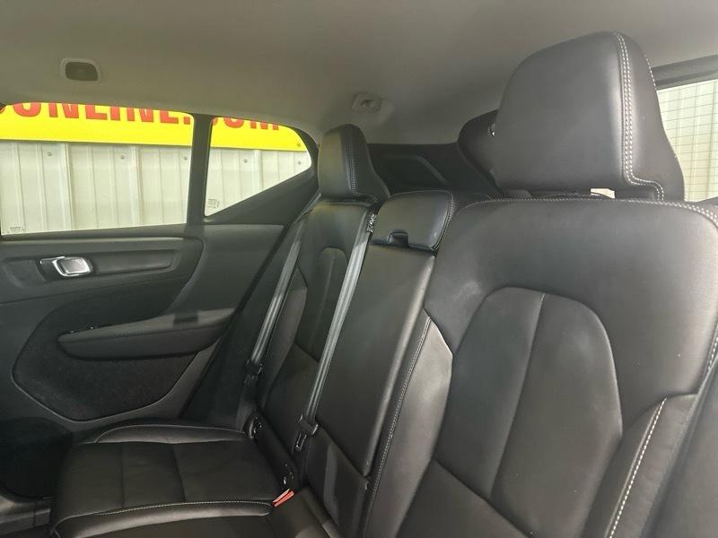 Volvo XC40 T5 Momentum AWD 2022