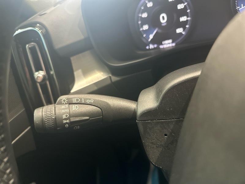 Volvo XC40 T5 Momentum AWD 2022