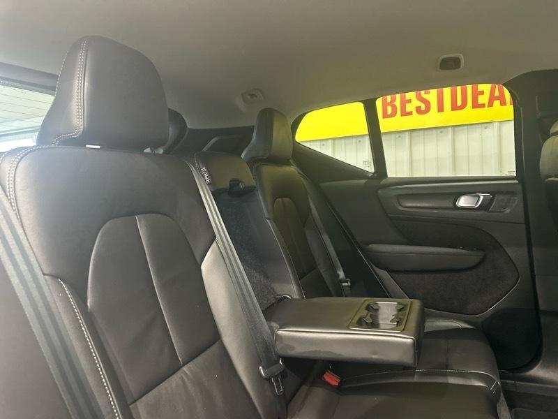Volvo XC40 T5 Momentum AWD 2022