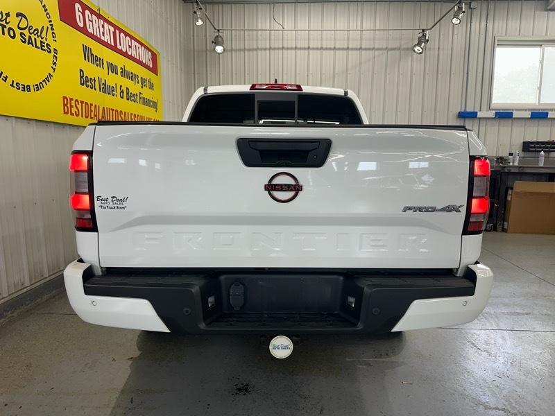Nissan Frontier S Crew Cab 4WD 2022