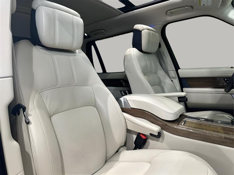 Land Rover Range Rover Supercharged LWB 2019