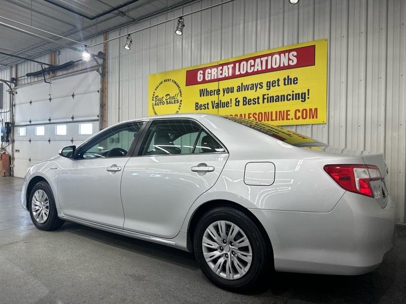 Toyota Camry Hybrid XLE 2014