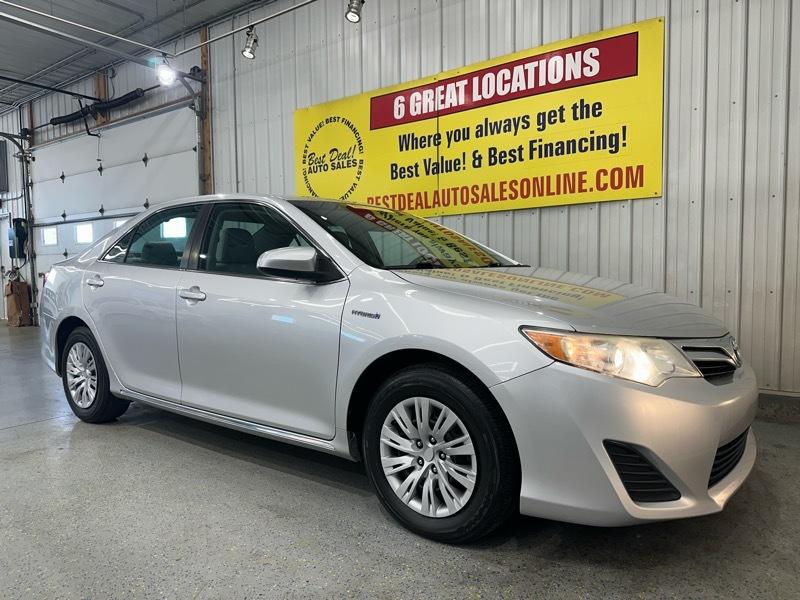 Toyota Camry Hybrid XLE 2014