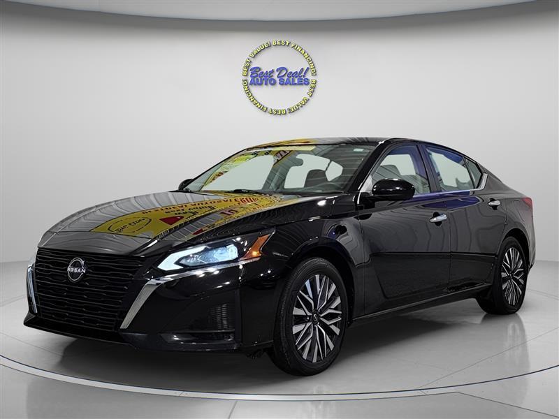 2023 Nissan Altima 2.5 SV AWD 4dr Sedan