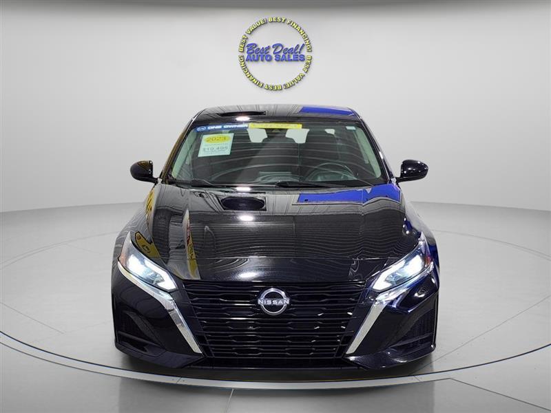 Nissan Altima  2023