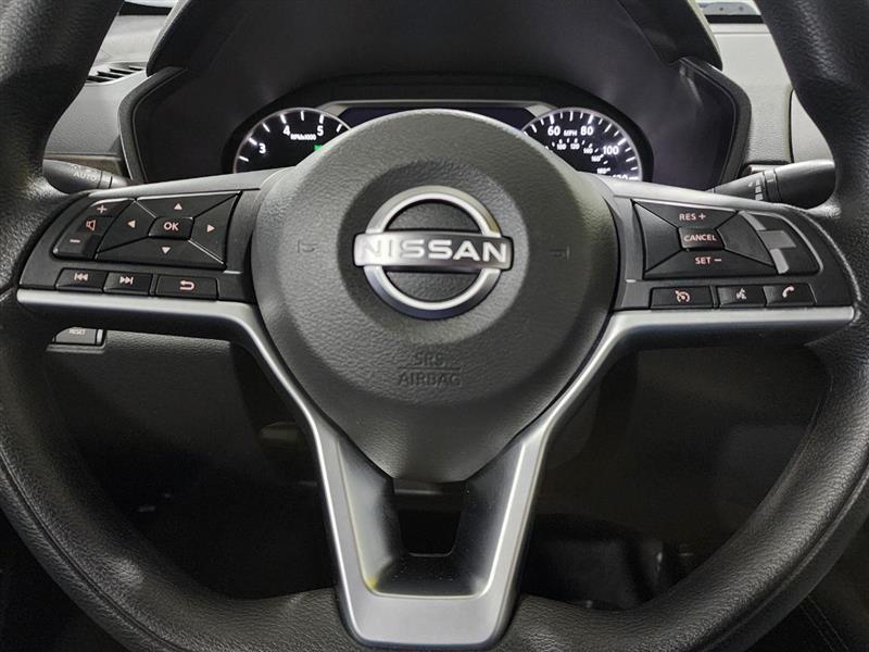 Nissan Altima  2023