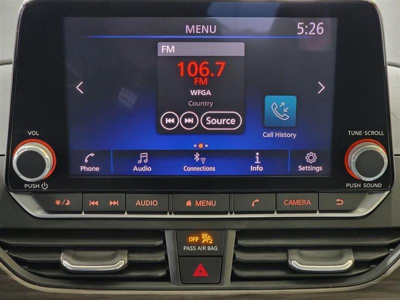 Nissan Altima  2023