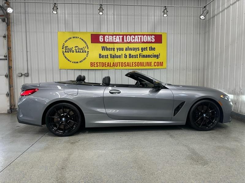 BMW 8-Series M850i xDrive Convertible 2023
