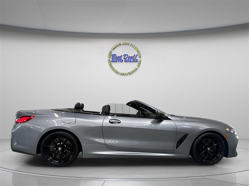 BMW 8-Series M850i xDrive Convertible 2023