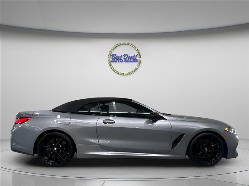 BMW 8-Series M850i xDrive Convertible 2023