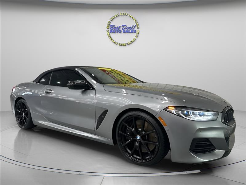 BMW 8-Series M850i xDrive Convertible 2023
