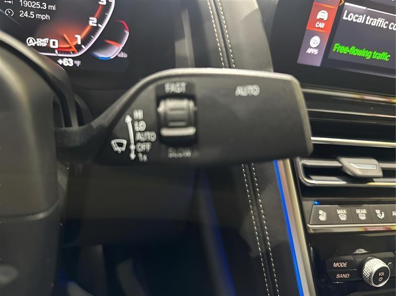 BMW 8-Series M850i xDrive Convertible 2023
