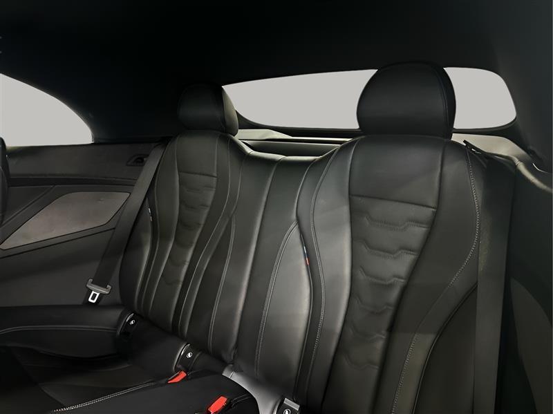 BMW 8-Series M850i xDrive Convertible 2023