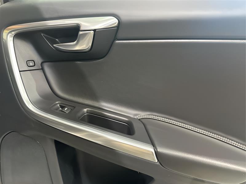 Volvo S60 2.0 Platinum 2015