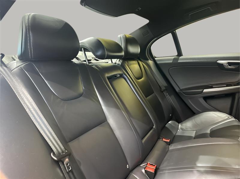 Volvo S60 2.0 Platinum 2015